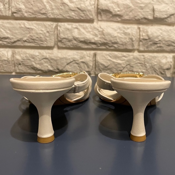 Lerah Heels Bone Leather - Picture 8 of 9